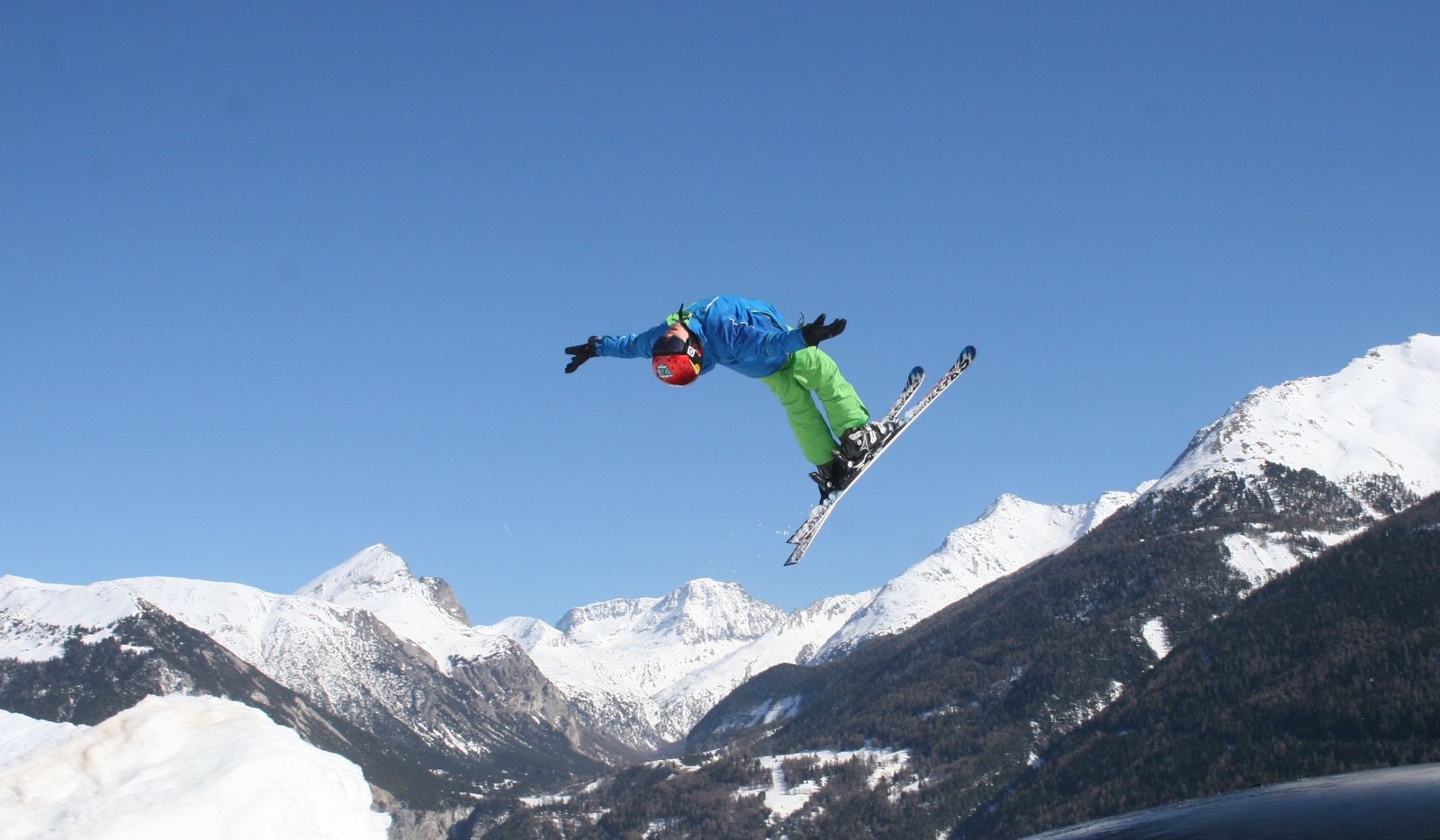 colo ski Team rider ski freestyle