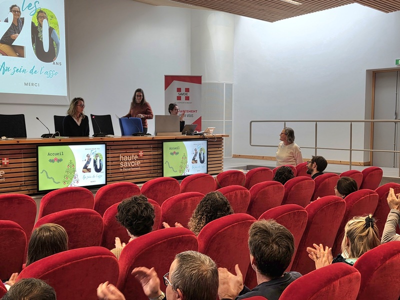 AGE 4 Décembre 2025